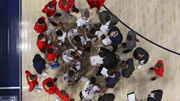 sean-miller-arizona-1300-coach-year-candidates.jpg